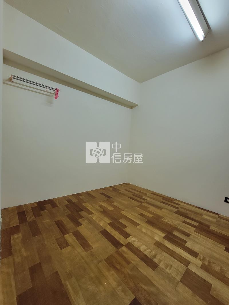 稀有【中壢戶政旁】便宜低總價電梯三房房屋室內格局與周邊環境