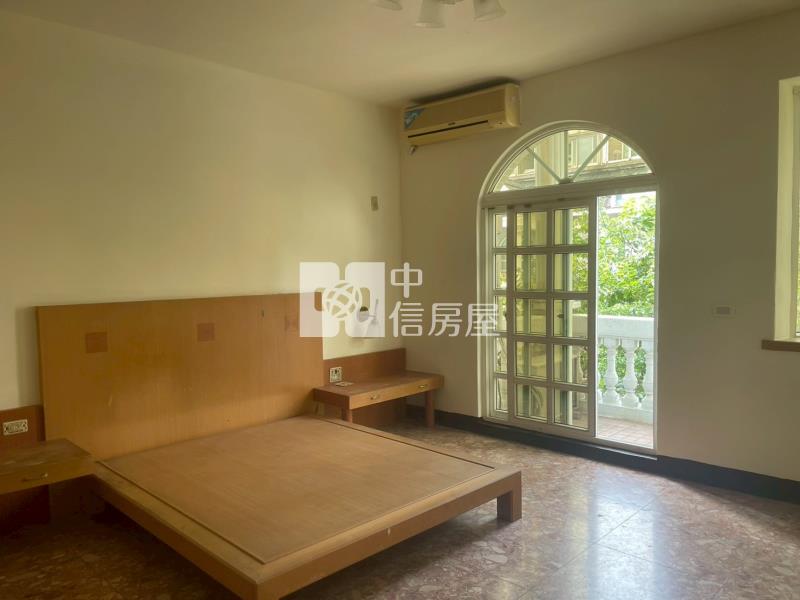 幼獅交流道旁美別墅房屋室內格局與周邊環境