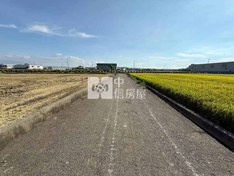 烏日溪南3665坪漂亮農地房屋室內格局與周邊環境