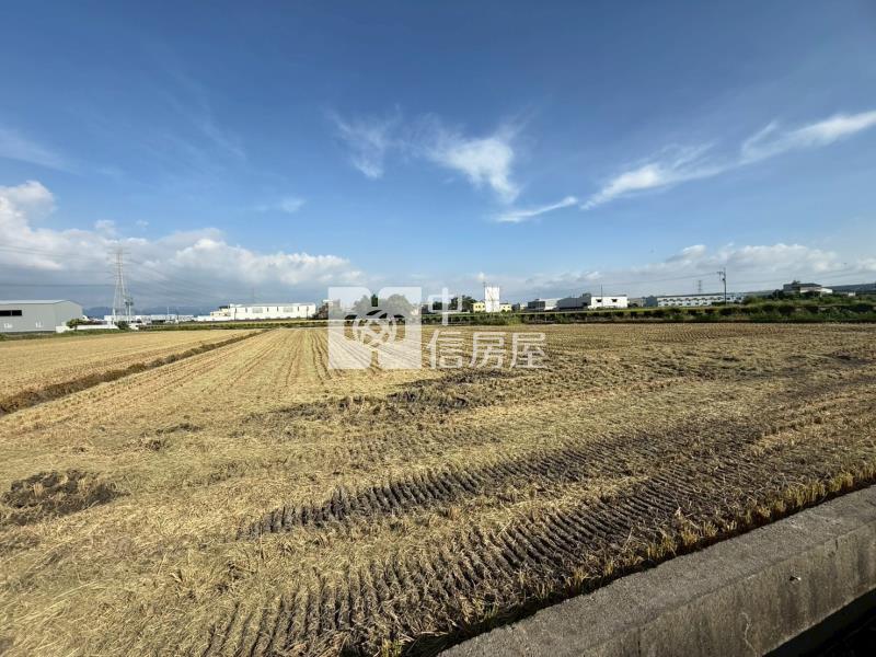 烏日溪南3665坪漂亮農地房屋室內格局與周邊環境