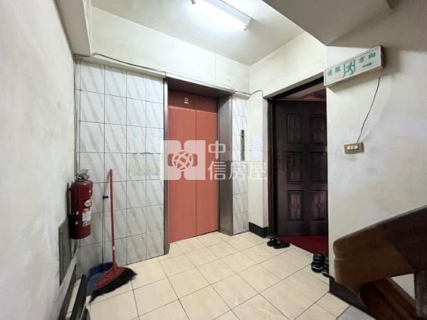 民族路10米大面寬電梯金店面房屋室內格局與周邊環境