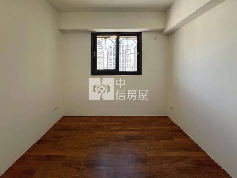 三鐵共構北歐風三房精裝戶房屋室內格局與周邊環境