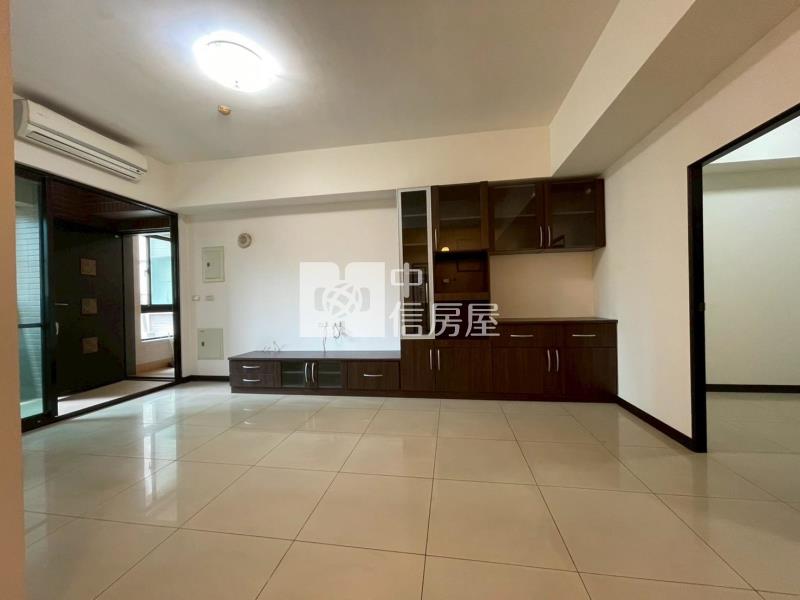 好市多商圈大四房房屋室內格局與周邊環境