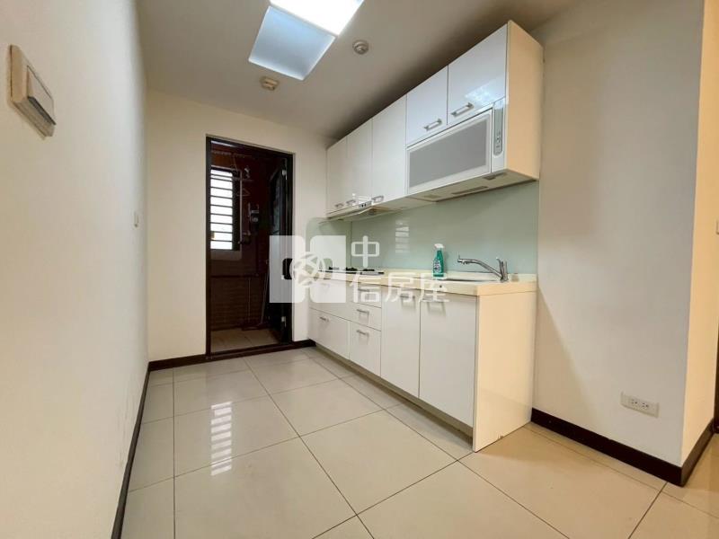 好市多商圈大四房房屋室內格局與周邊環境