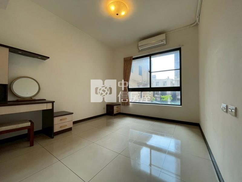 好市多商圈大四房房屋室內格局與周邊環境