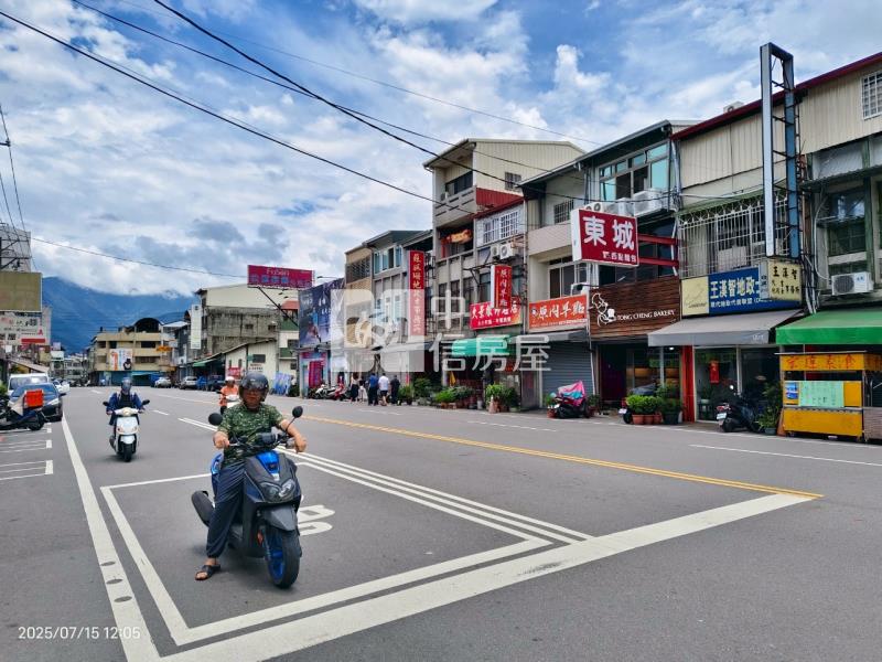 埔里㊣中正路黃金店面房屋室內格局與周邊環境