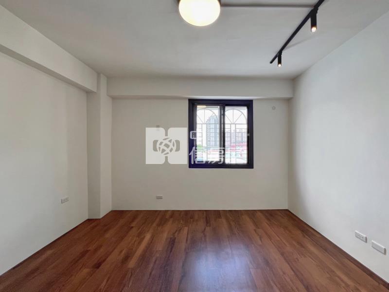 無印良品風公寓房屋室內格局與周邊環境