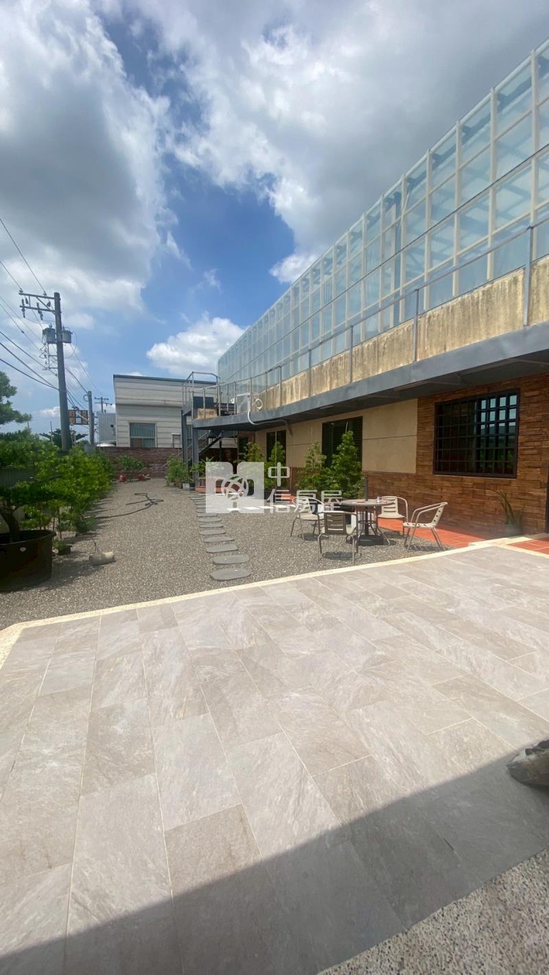 麟洛休閒度假莊園房屋室內格局與周邊環境