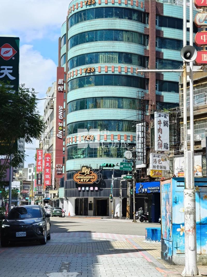中壢商業區透店+25套房(附電梯)房屋室內格局與周邊環境