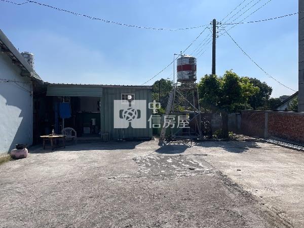 里港信國社區建地房屋室內格局與周邊環境