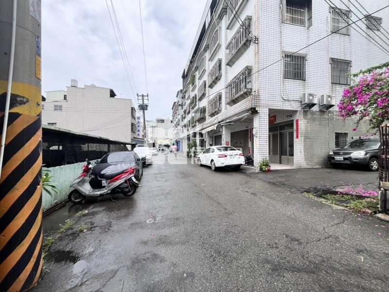 神岡區買地送收租透天房屋室內格局與周邊環境