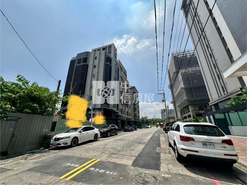 南屯保安段住二角地房屋室內格局與周邊環境