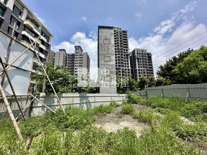 南屯保安段住二角地房屋室內格局與周邊環境