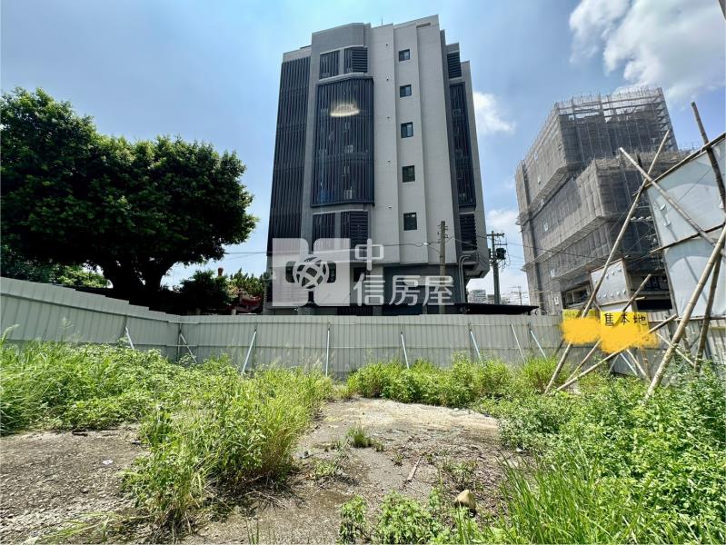 南屯保安段住二角地房屋室內格局與周邊環境