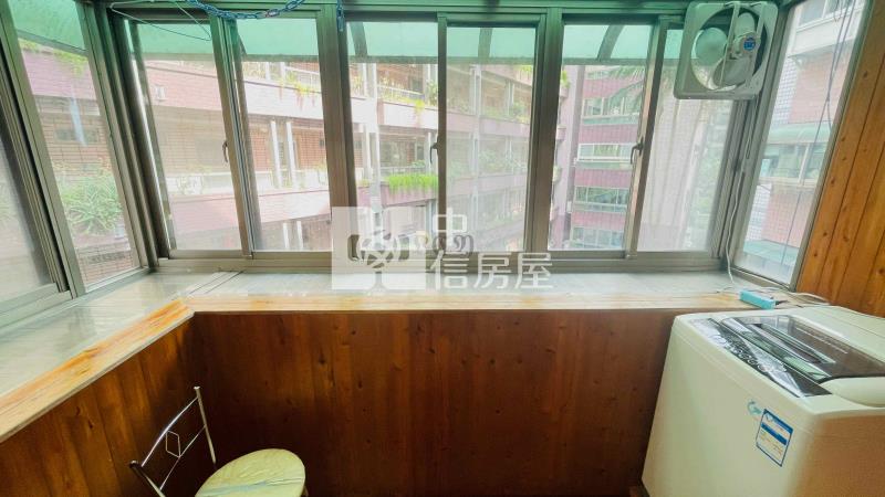 溫泉夜市旁7-11湯屋房屋室內格局與周邊環境