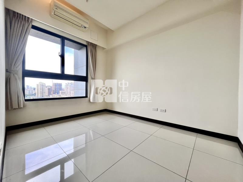 文心1高樓採光大兩房房屋室內格局與周邊環境