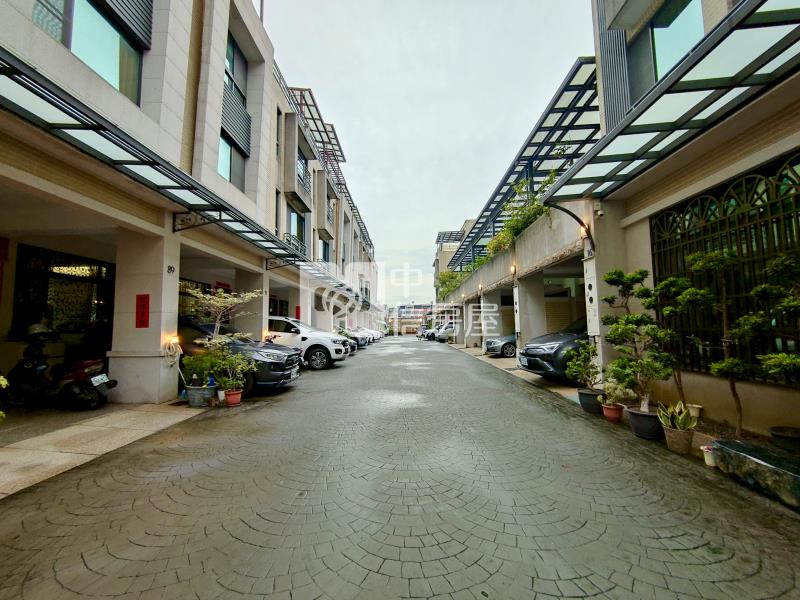笙陽豐穗大面寬邊間美墅房屋室內格局與周邊環境