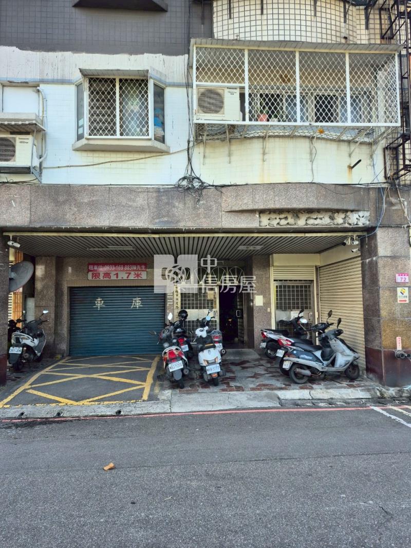 【神馬】龍岡錢櫃大樓電梯三房房屋室內格局與周邊環境