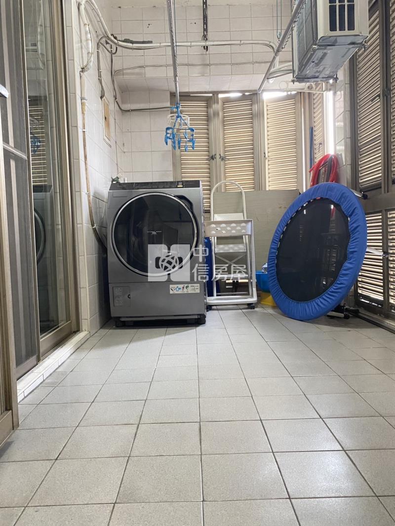 海德堡廣場豪宅屋房屋室內格局與周邊環境