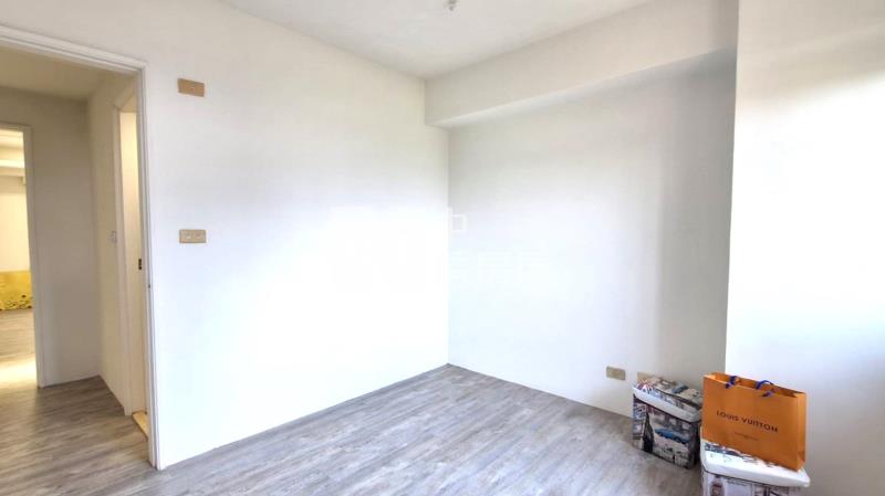 精科園區巴黎四季三房平車房屋室內格局與周邊環境