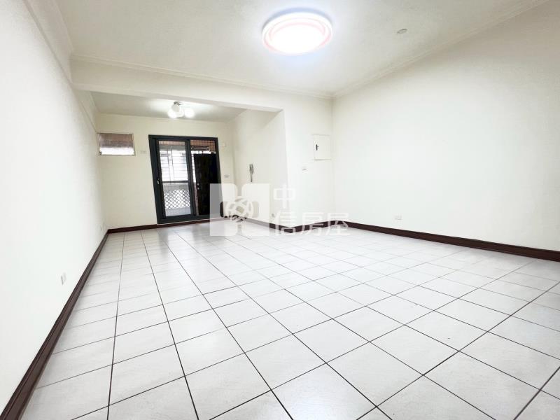 境開大三房美寓房屋室內格局與周邊環境