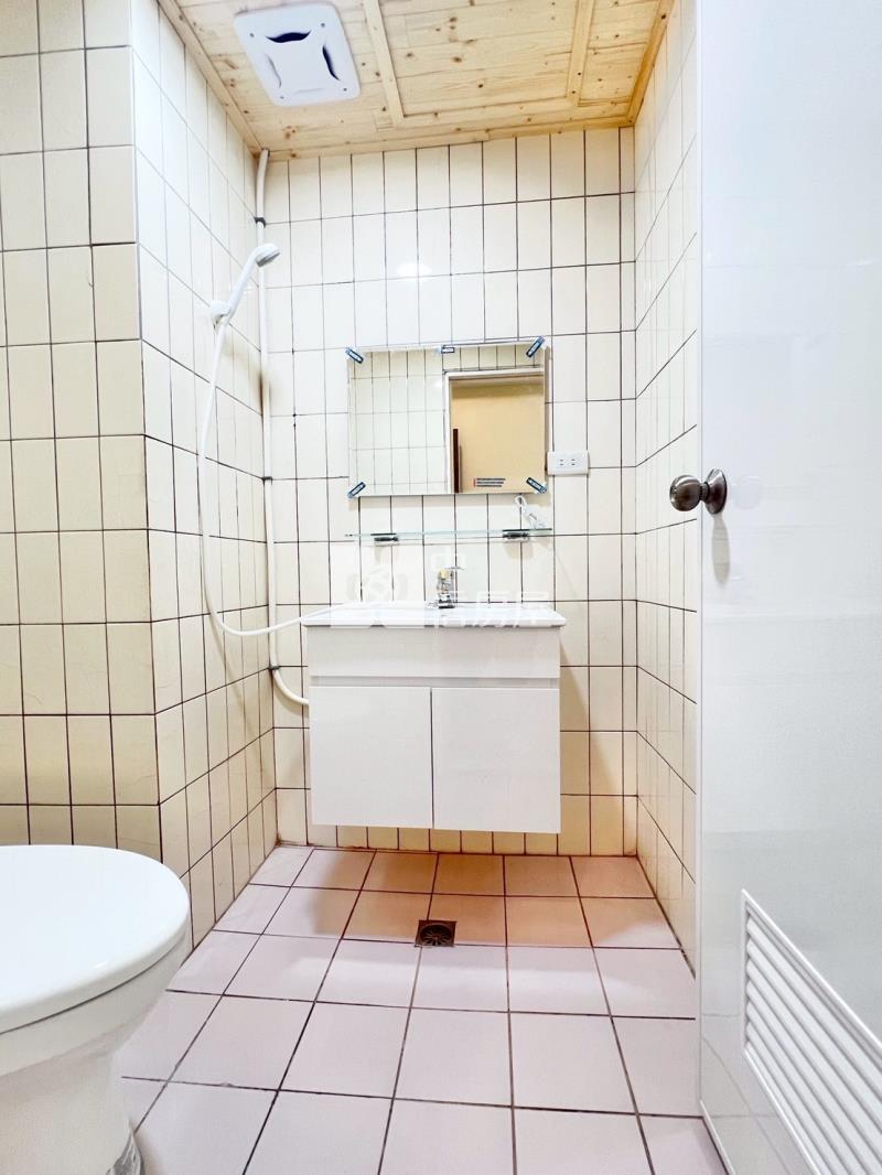 境開大三房美寓房屋室內格局與周邊環境