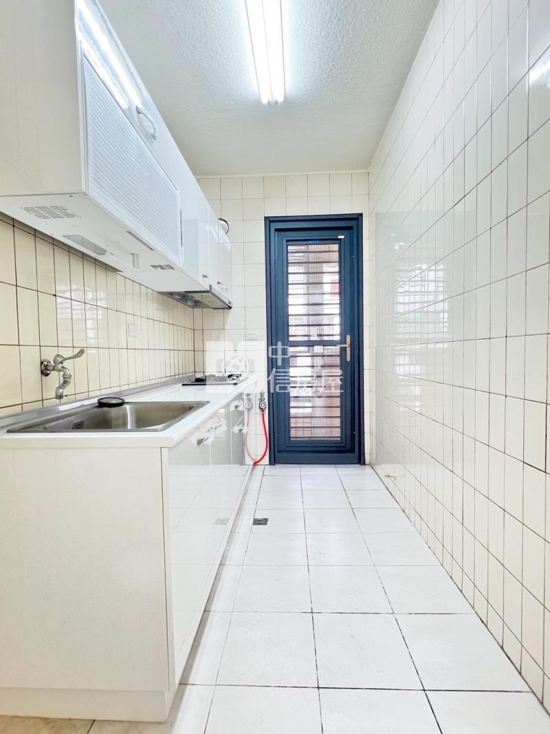 境開大三房美寓房屋室內格局與周邊環境