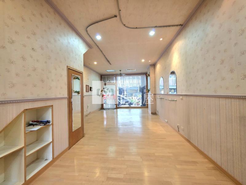 漢口商圈晴圓青島市雙平車樓店房屋室內格局與周邊環境
