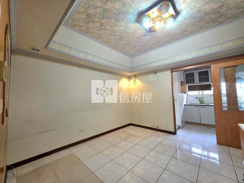 漢口商圈晴圓青島市雙平車樓店房屋室內格局與周邊環境
