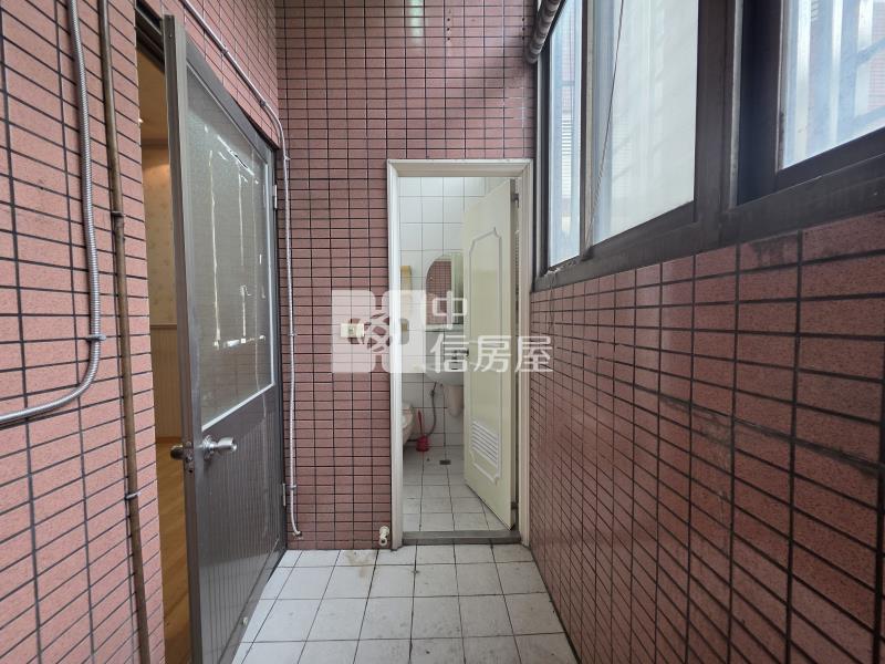 漢口商圈晴圓青島市雙平車樓店房屋室內格局與周邊環境