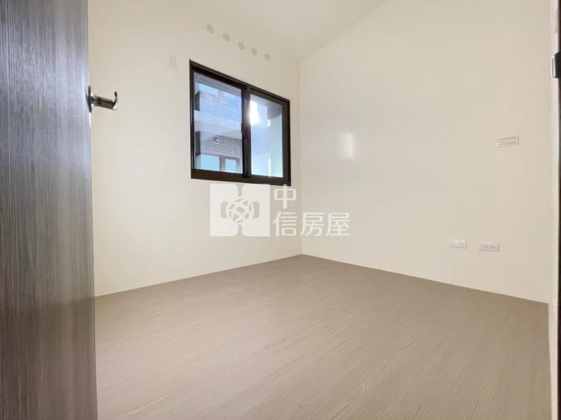 市區大方精美三房平車房屋室內格局與周邊環境