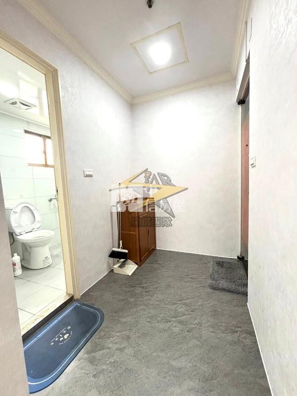 【星鑽】(專委)體育園區邊間景觀大套房房屋室內格局與周邊環境