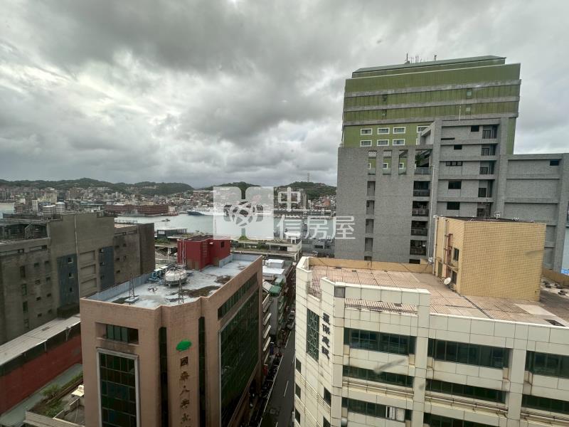 ▲六福晶華海景四房+車位房屋室內格局與周邊環境