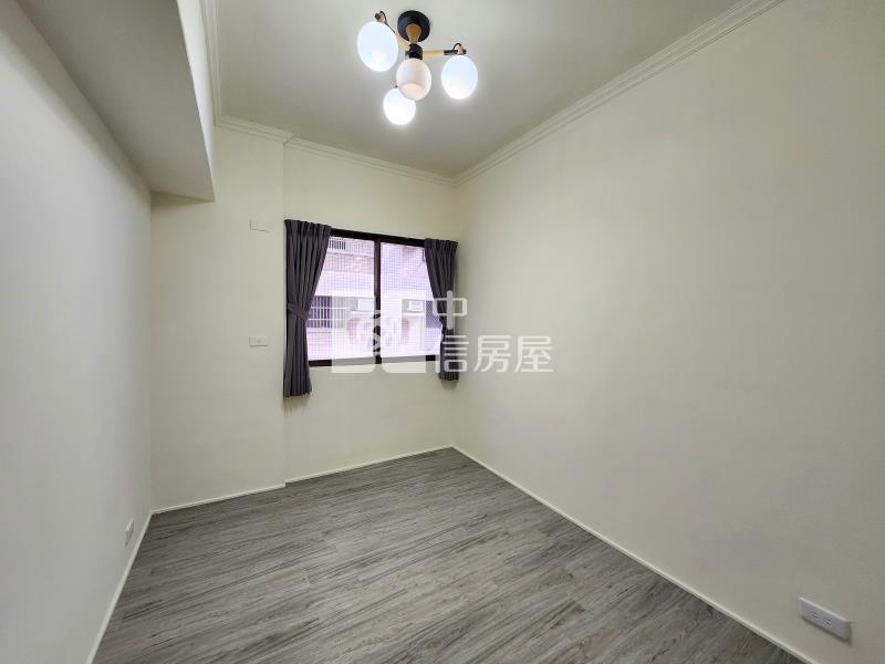 中國江山三房房屋室內格局與周邊環境