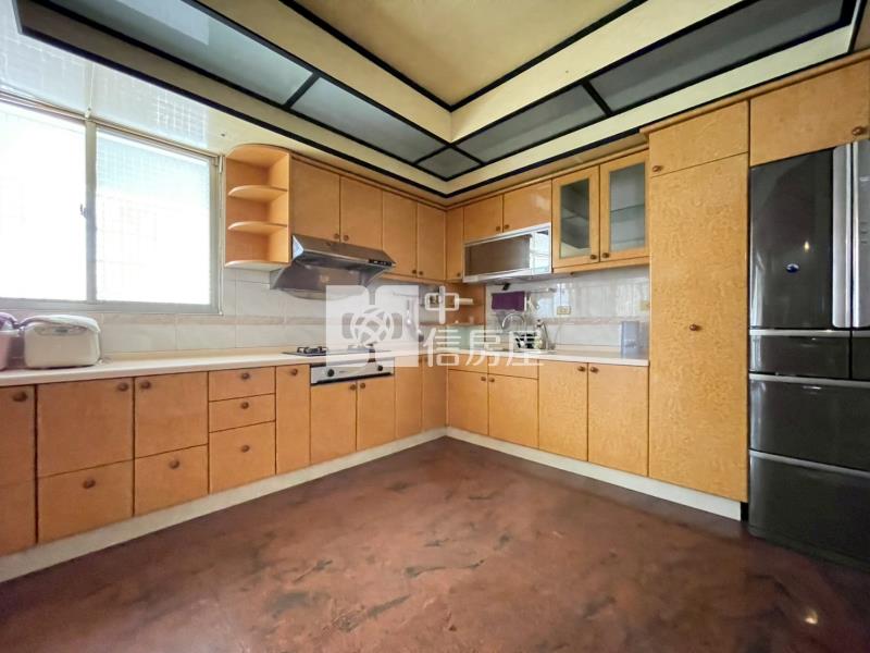 斗六市區豪宅電梯別墅房屋室內格局與周邊環境
