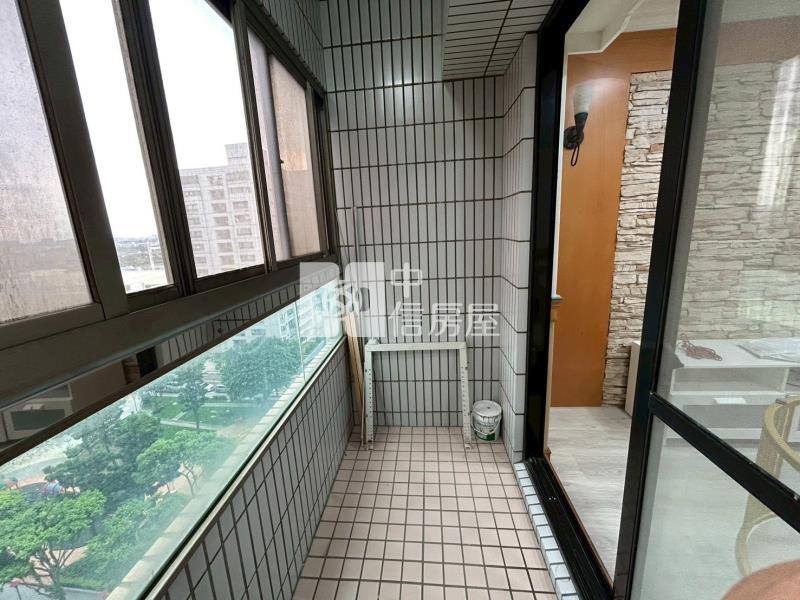 巴黎花都大三房房屋室內格局與周邊環境