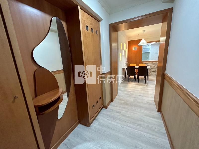 巴黎花都大三房房屋室內格局與周邊環境