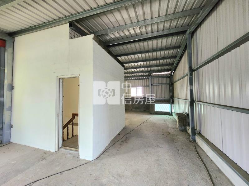 力行重疊別墅房屋室內格局與周邊環境