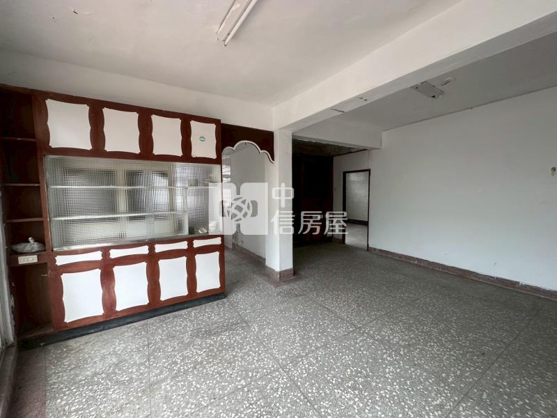 ▲西定路明亮露台三房房屋室內格局與周邊環境