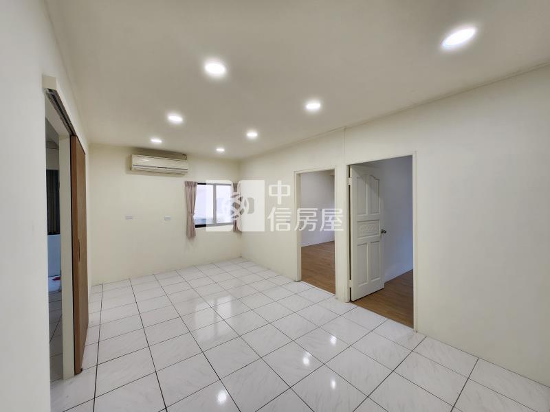 捷運G09低總價兩房房屋室內格局與周邊環境