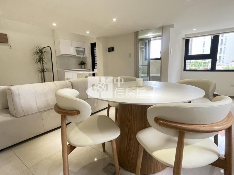 文心愛悅(A8棟)邊間朝南裝潢戶房屋室內格局與周邊環境