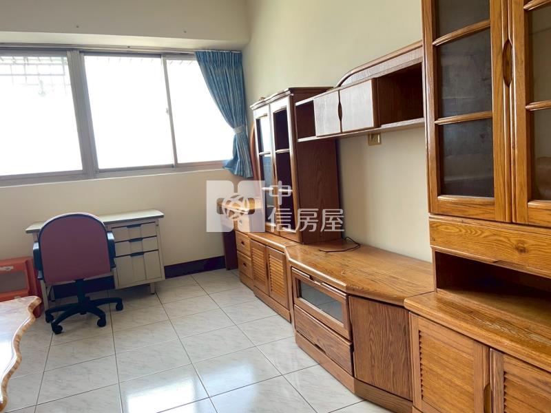 斗六家樂福套房房屋室內格局與周邊環境
