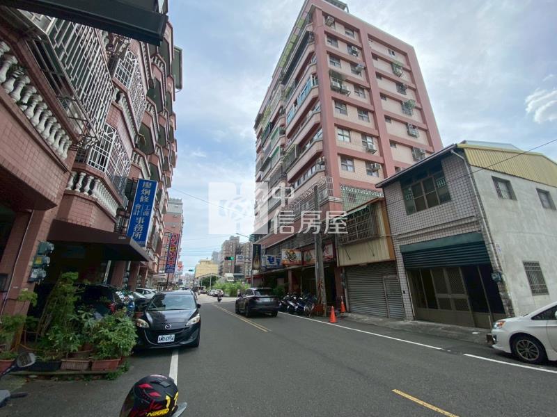 斗六家樂福套房房屋室內格局與周邊環境