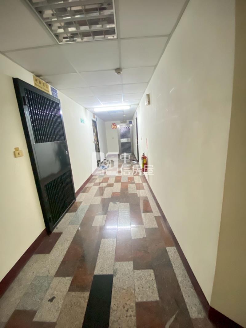 斗六家樂福套房房屋室內格局與周邊環境