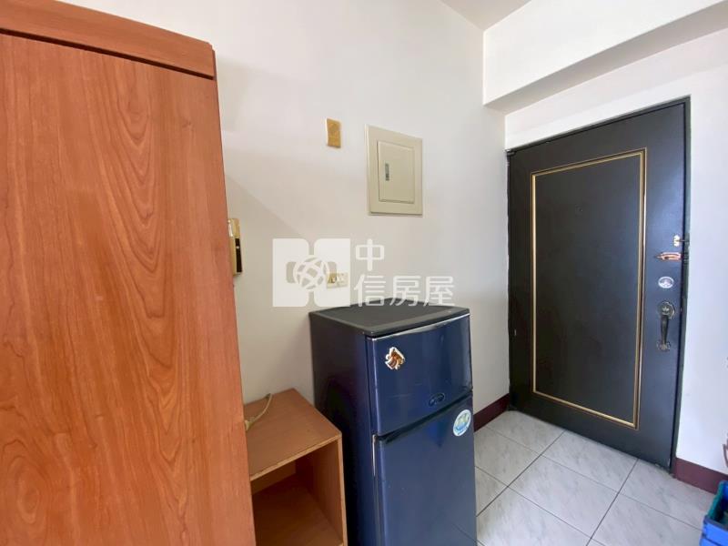 斗六家樂福套房房屋室內格局與周邊環境