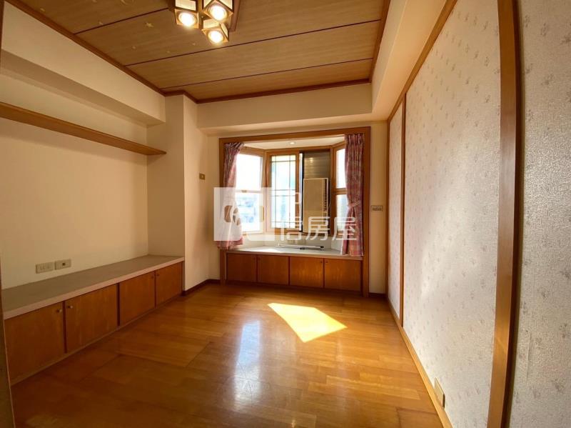 會稽國中3房車房屋室內格局與周邊環境