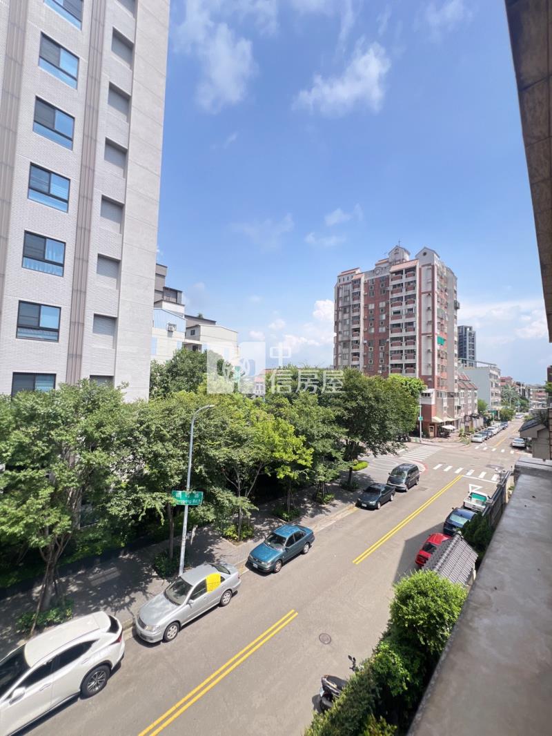 八期豐順臨路別墅房屋室內格局與周邊環境