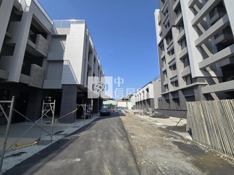 后里中科全新雙車美墅房屋室內格局與周邊環境