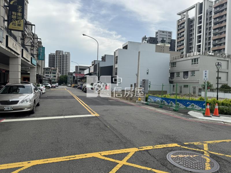 高鐵特區旁66坪臨10米路建地房屋室內格局與周邊環境