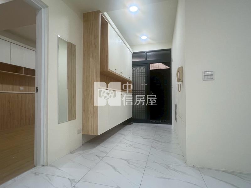 中西區全整新2樓寓房屋室內格局與周邊環境